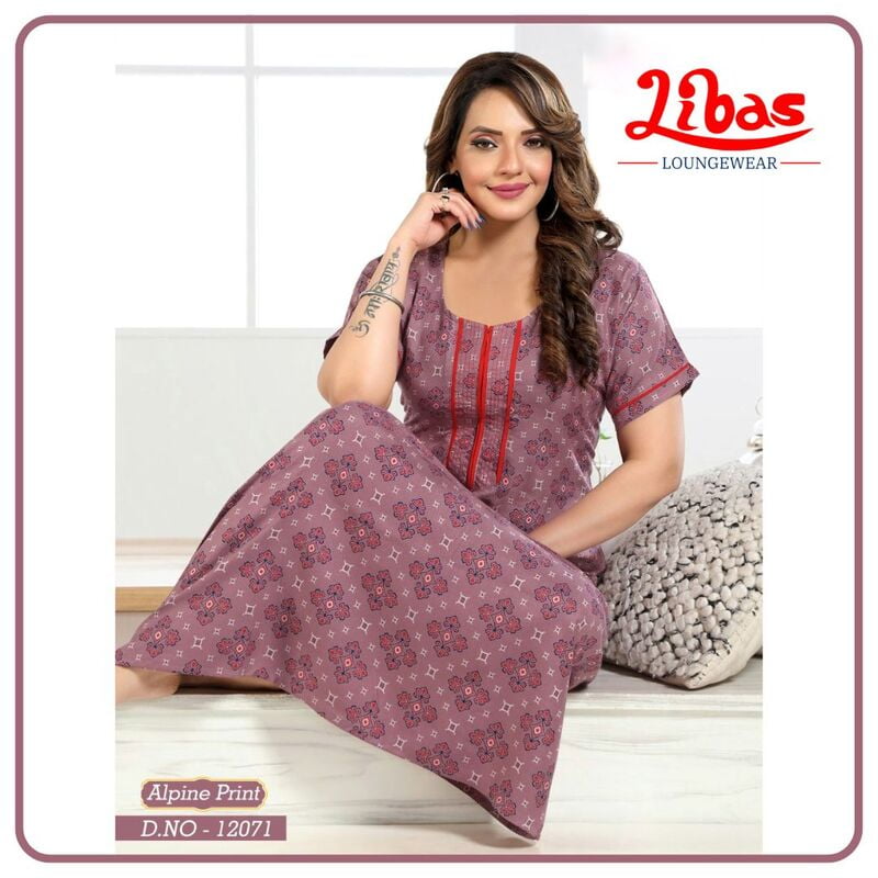 Tapestry Spun Cotton Nighty With Block Print & Front Zip Closure Libas Loungewear - AL976